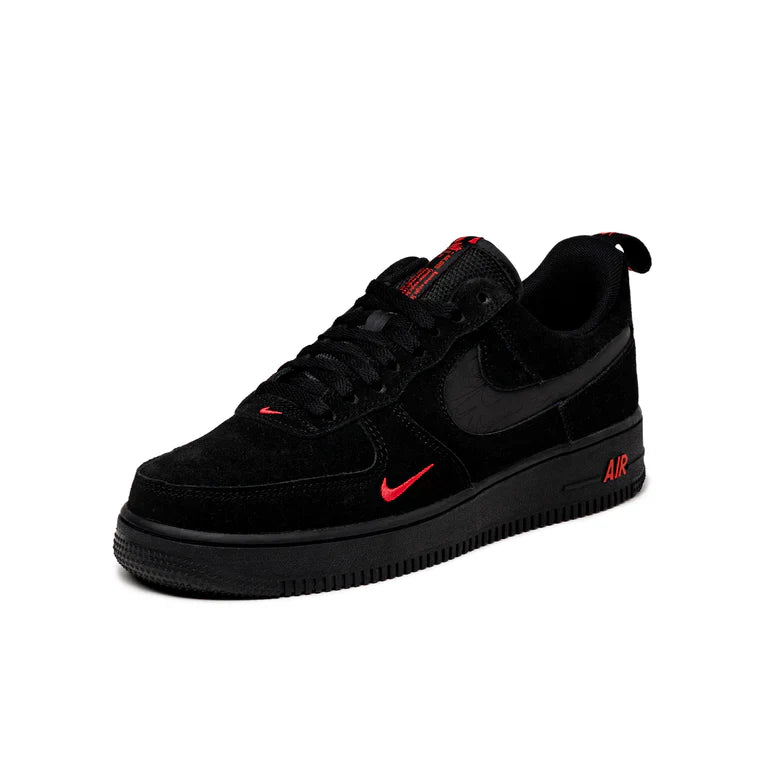 NIKE AIRFORCE 1 LV8 ''BLACK'' SNEAKERS