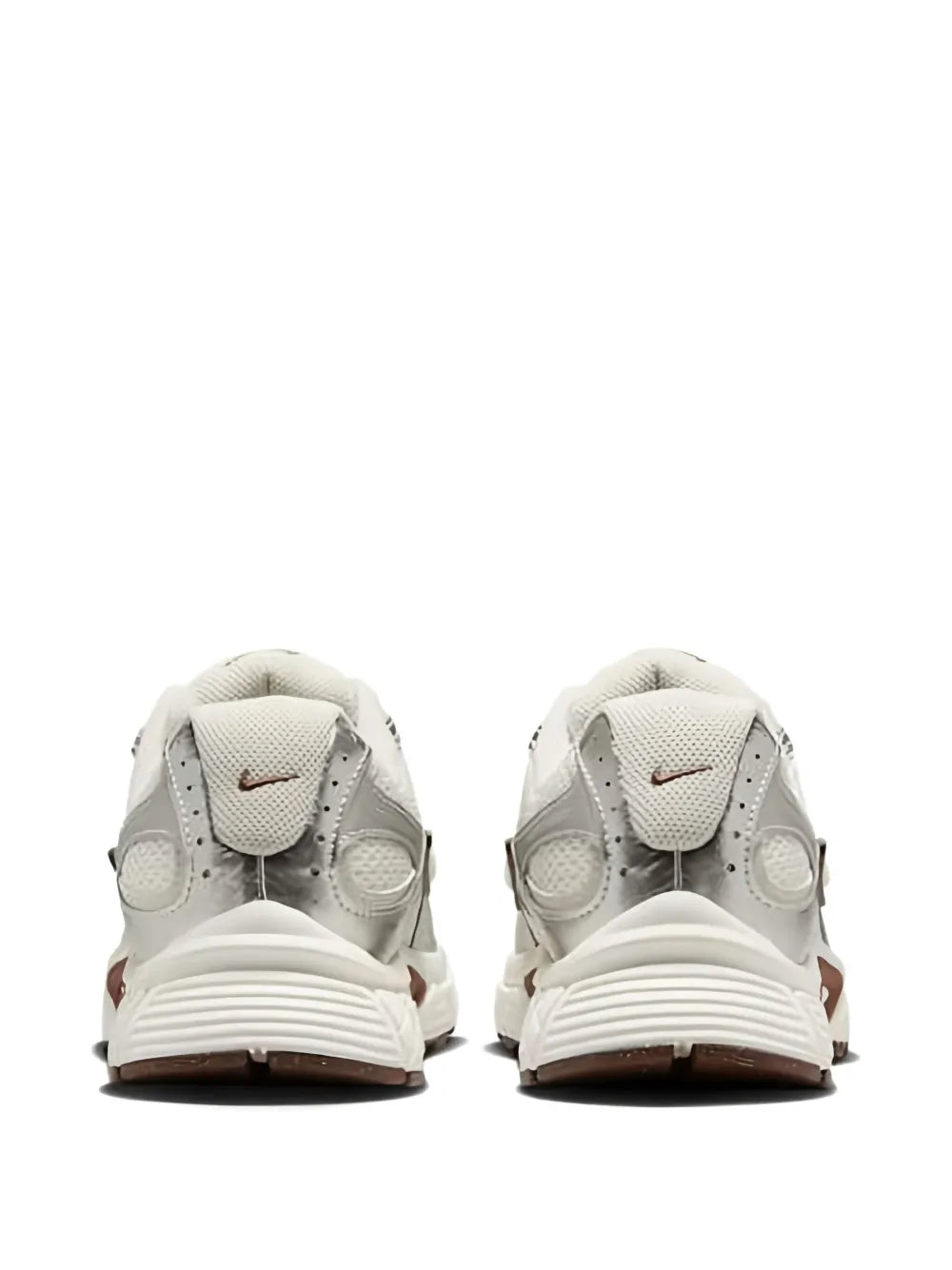 NIKE V5 RNR SNEAKERS