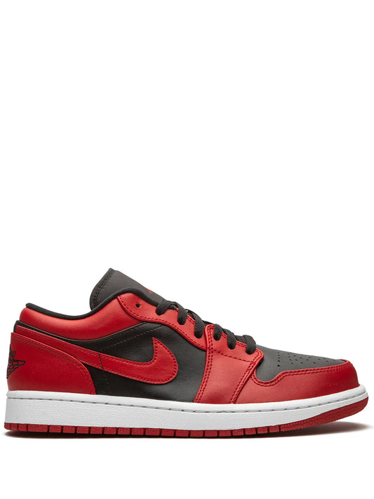 NIKE AIR JORDAN 1 LOW  SNEAKERS