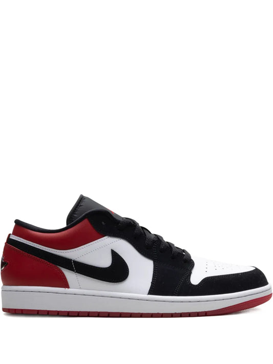 NIKE AIR JORDAN 1 LOW  SNEAKERS