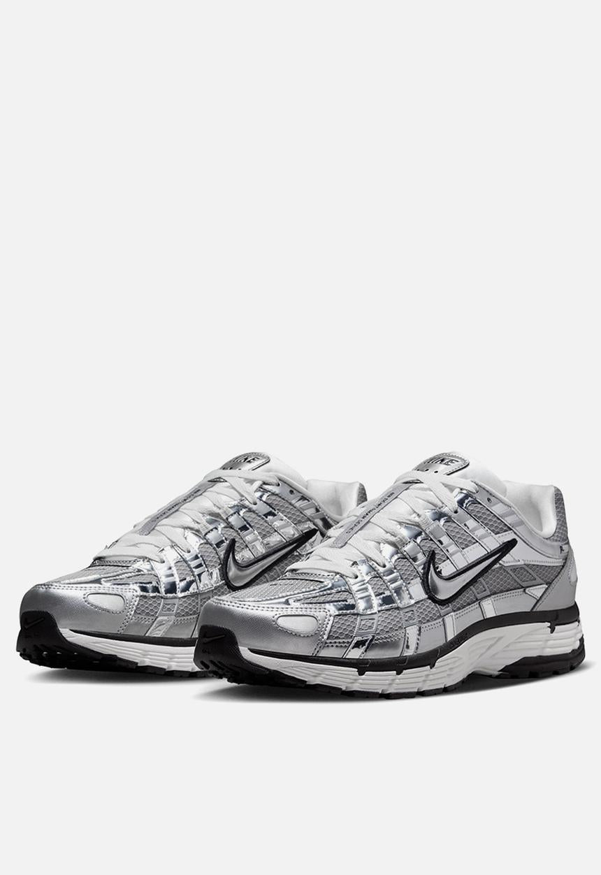 NIKE P-6000 ''METALLIC SILVER'' SNEAKERS