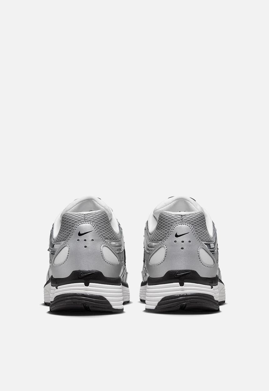NIKE P-6000 ''METALLIC SILVER'' SNEAKERS