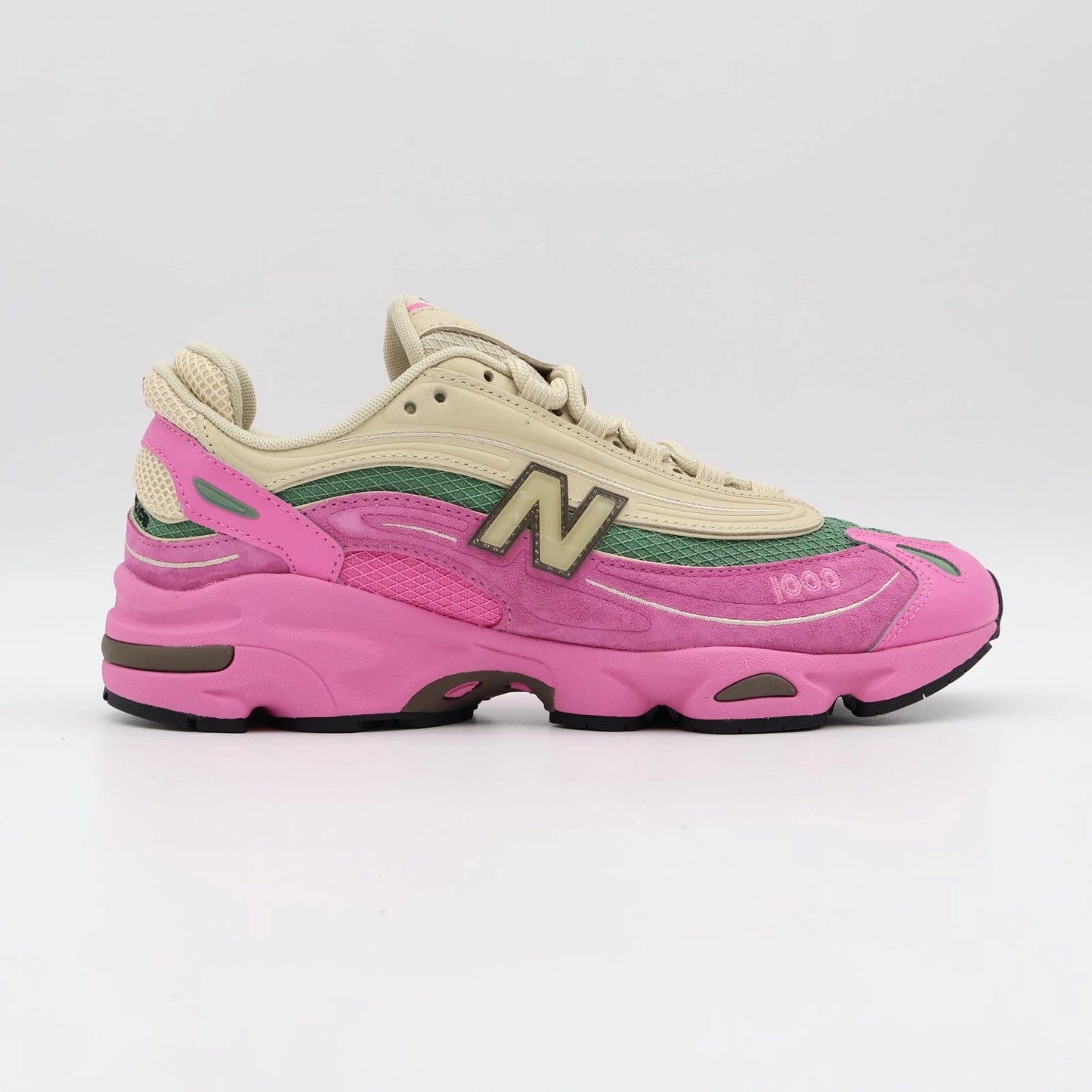 NEW BALANCE 1000 SNEAKERS