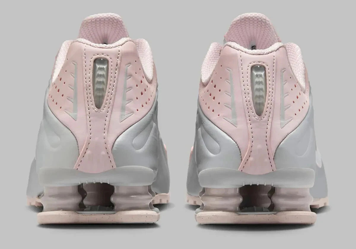 NIKE SHOX R4 ''BARLEY ROSE''